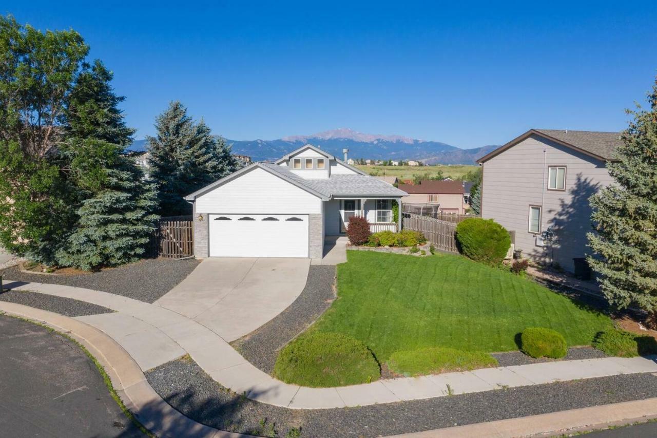 Cozy 4Br House With Peak Views In Colorado Springs Exterior foto